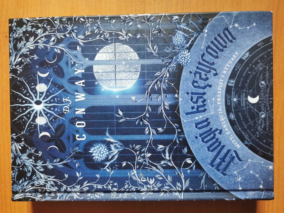 Książka Magia księżycowa – D.J. Conway