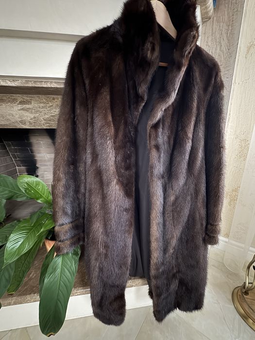 Норкова шуба в хорошому стані