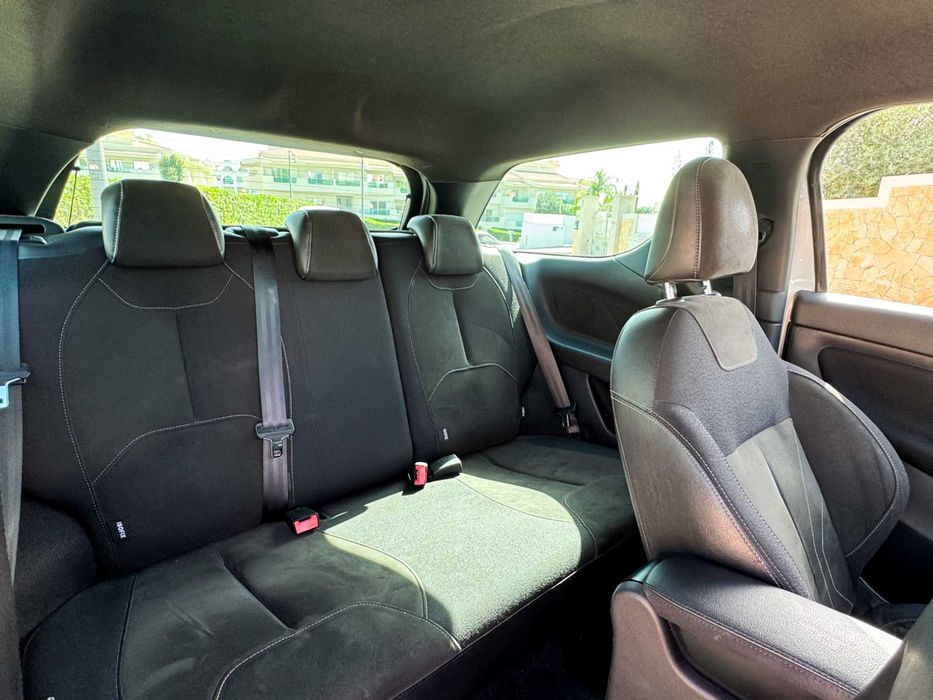 DS3 1.6 HDi Sport Chiq 120Cv