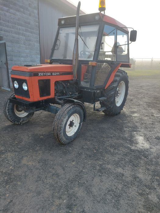 Ciągnik zetor 6211   7211