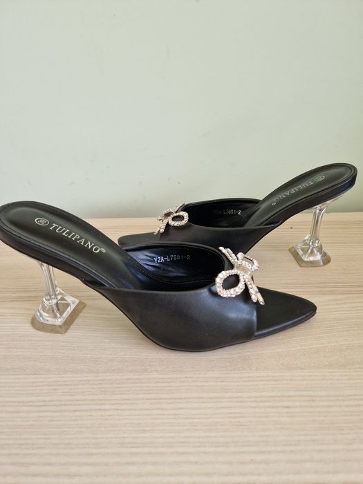 Klapki na obcasie rozmiar 39