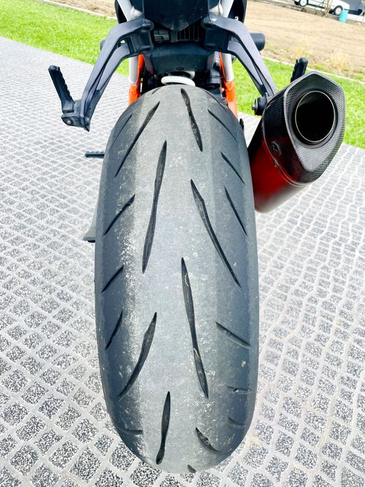 KTM 1290 SuperDuke R– Akrapovic | Full Extras | [Com vídeo]