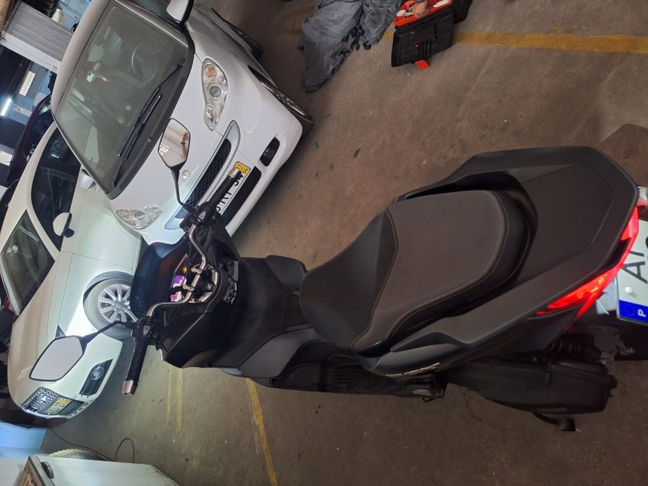 Honda PCX 2021 125  impecável