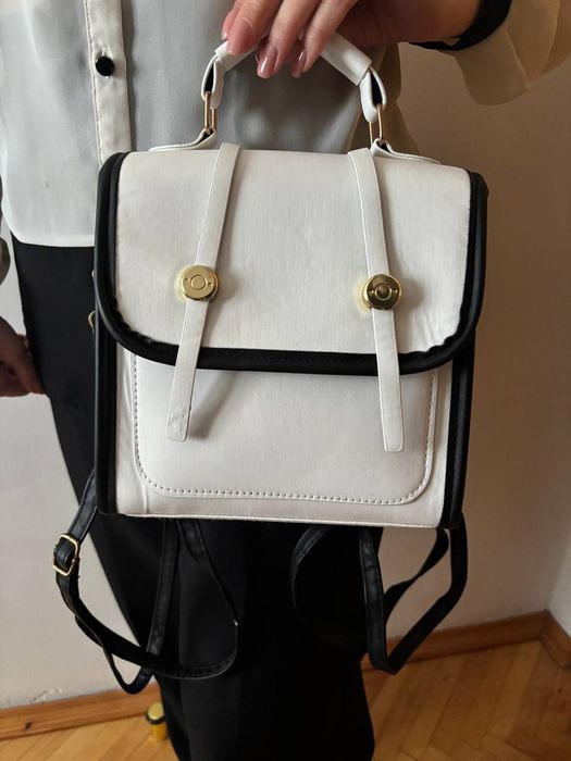 Продається сумка-рюкзак