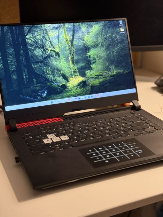 ASUS ROG Strix G15 | Ryzen 7 5800H | RTX 3060 | 16GB | 1TB SSD