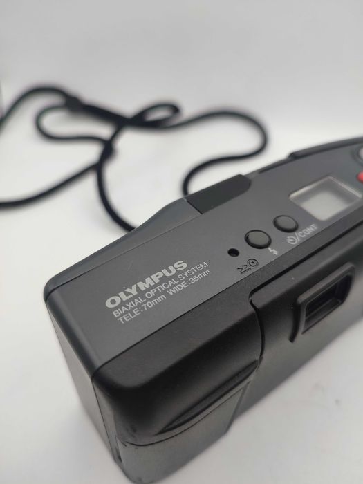 Aparat Olympus AF-10 Podwójny obiektyw