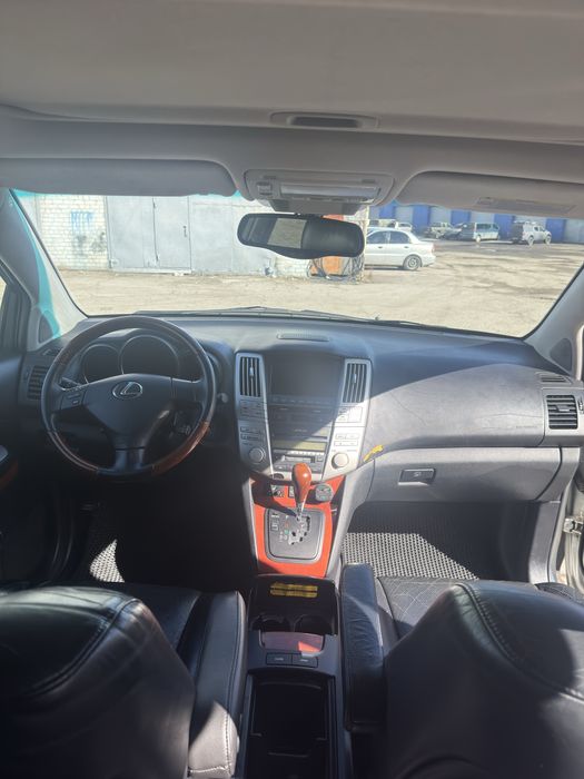 Продам Lexus RX 300