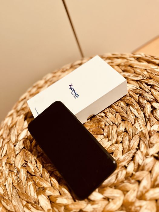 Apple Iphone 11 czarny 64GB NOWY