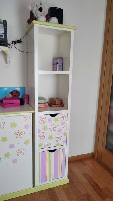 Mobilia de quarto completa para menina