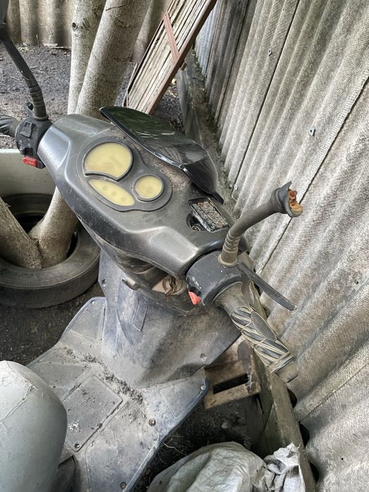 Скутер велон дефіант