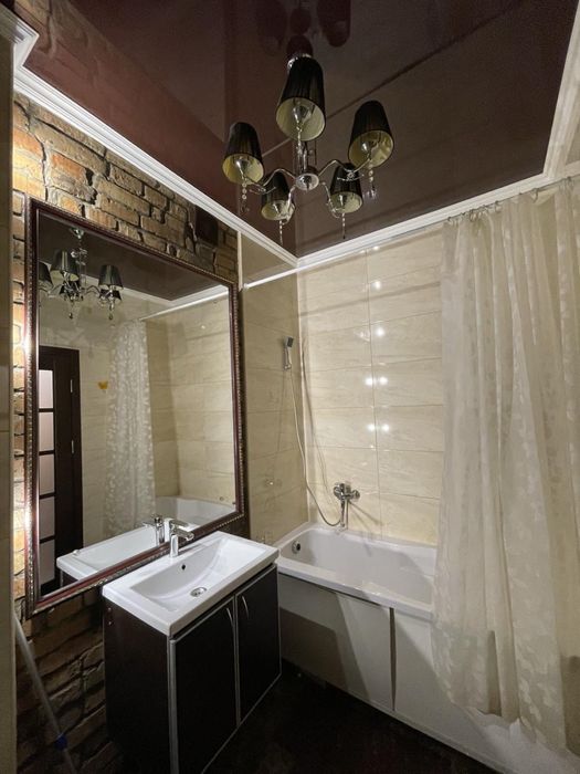 Здам 1-к студію в центрі соцміста,тепла підлога!