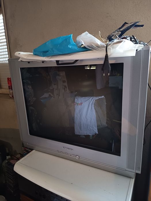 TV Samsung antiga