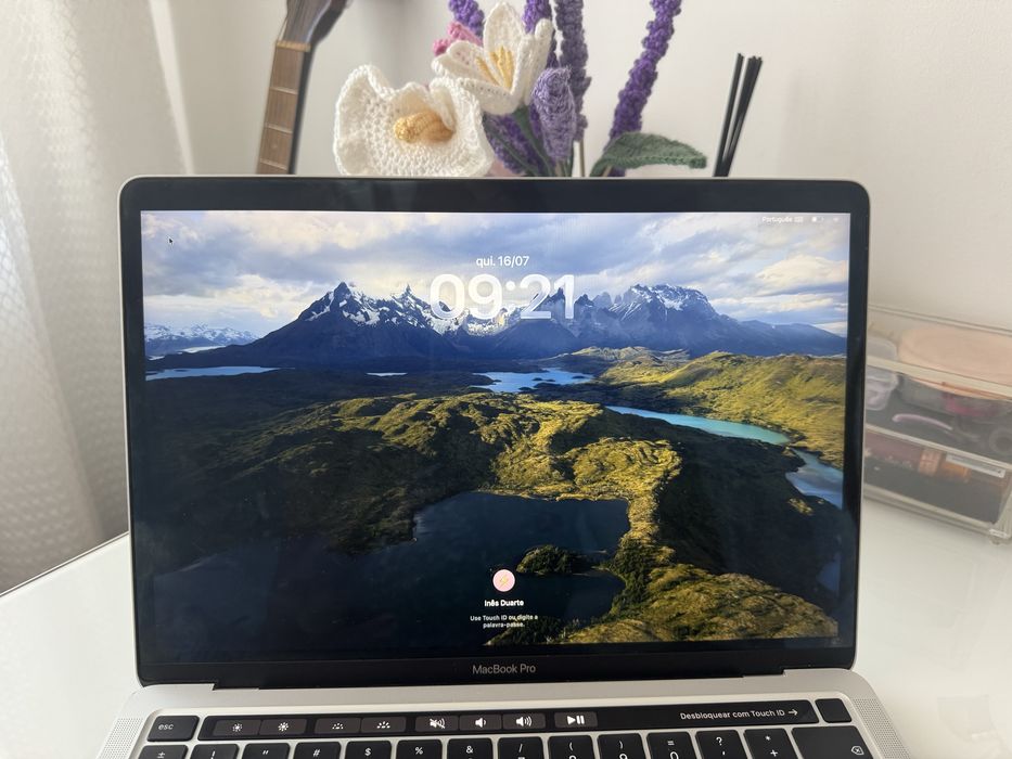 MacBook Pro 13” M2 (2022) | 8 GB | 256 GB | Excelente Estado