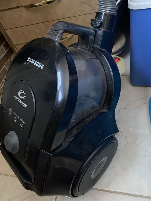 Пилосос samsung 2 насадки