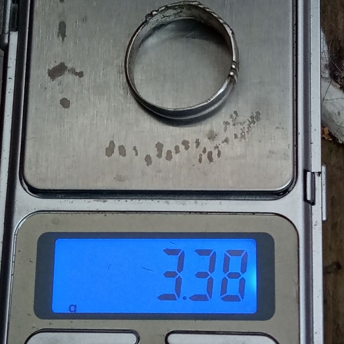 Сріблі  перстні.