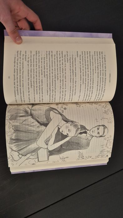 Livro " Felizes para sempre "