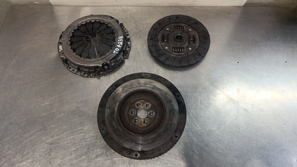 Kit embraiagem TOYOTA Auris Touring Sports (_E18_)