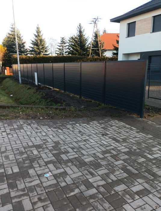 Ogrodzenia panelowe, pełne, bramki i bramy
