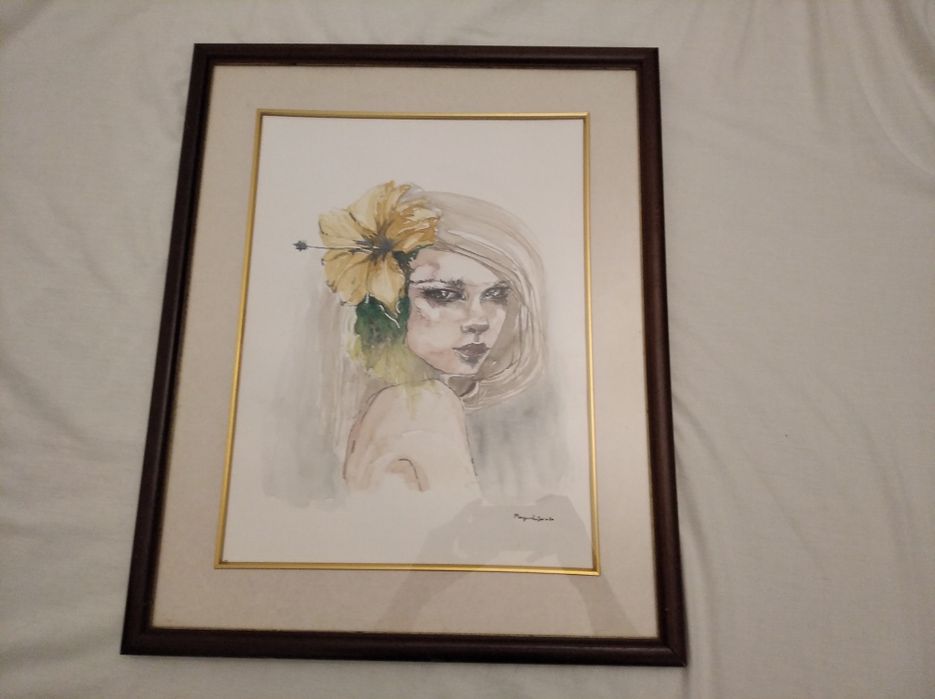 pintura a aguarelas de mulher com uma flor