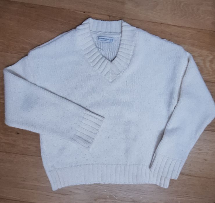 Stradivarius Sweater