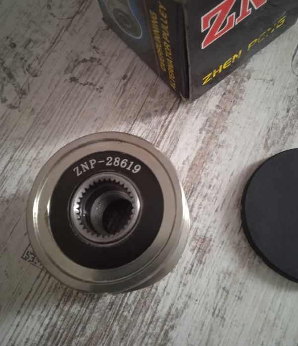 Шків, ролік генератора Mercedes