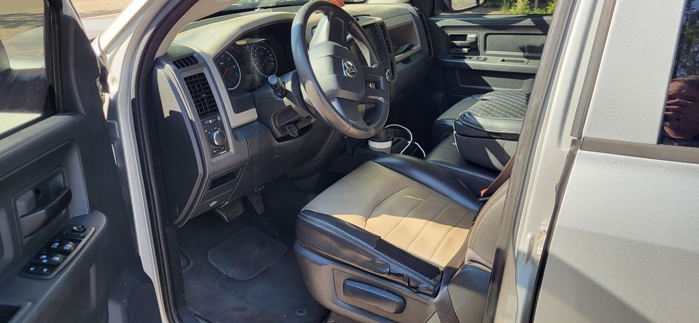 Dodge RAM 1500 обмін Вантажівку до 10 тон