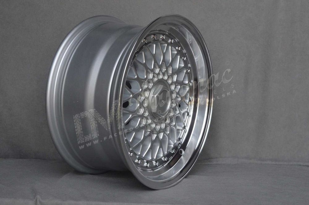 Felgi DARE RS S135 15" 8J ET15 4x100 / 4x108 SL Silver Rivets