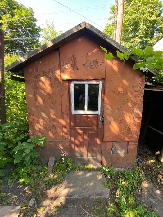 ID:39750 Продаж будинку в тихому місці серед МІСТА !!!