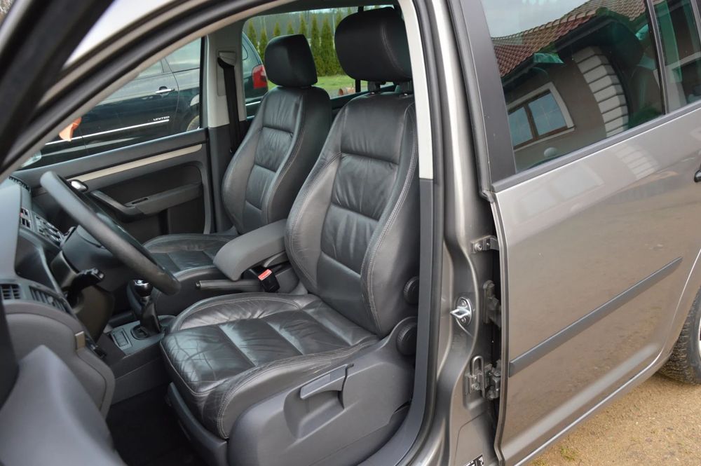 Volkswagen Touran 1.9 TDI 105KM Skóra Bez Rdzy piękny sprowadzony