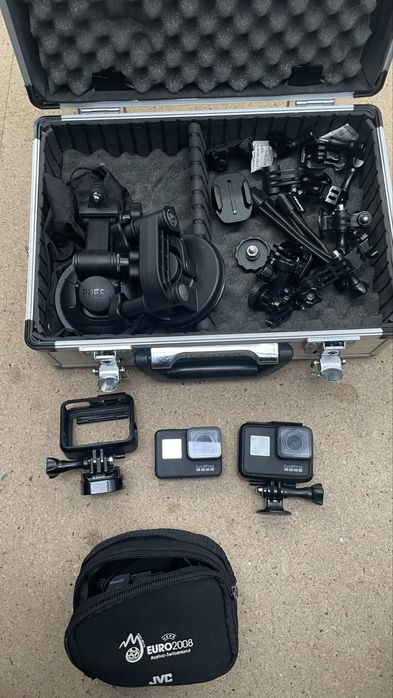 2x Gopros 7 com acessorios e mala