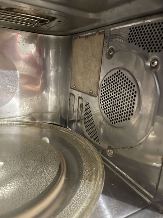 Продам микроволновку LG