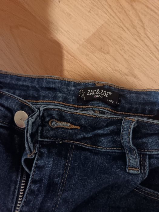 calças de ganga femininas da marca Zac & Zoe, tamanho L