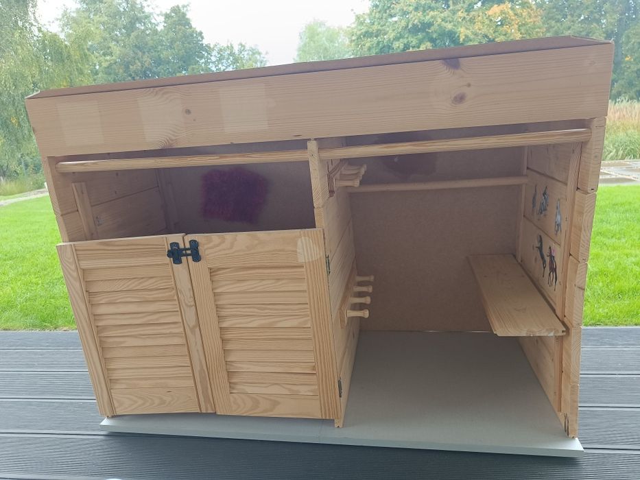 Stajnia hobby horse na trzy konie