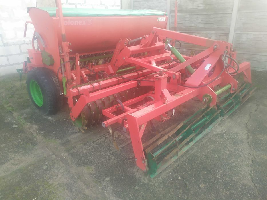 Agregat uprawowo-siewny UNIA 3/900D