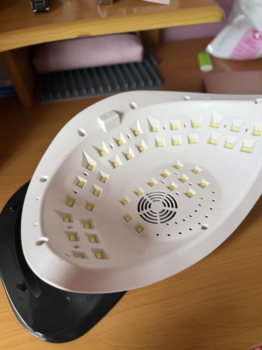 Cabine LED/UV para Unhas