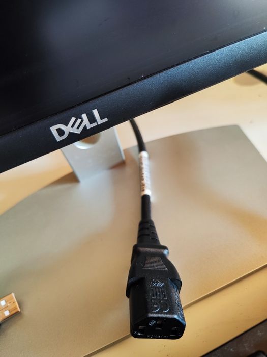 DELL Monitor e teclado