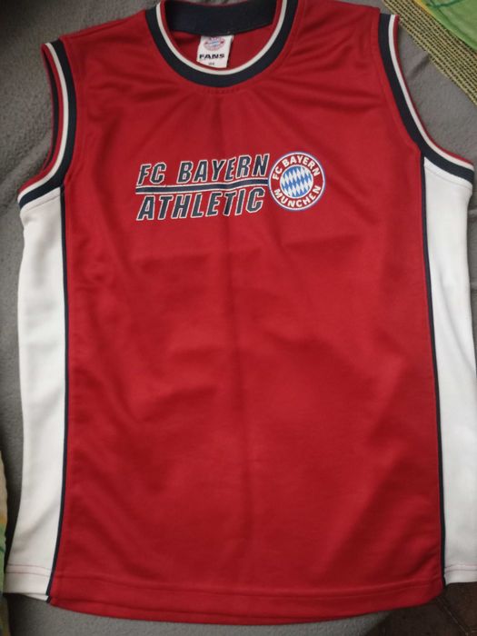 Koszulka Bayern Monachium,rozmiar M bez rękawów,polyester