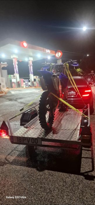 Atrelado para moto