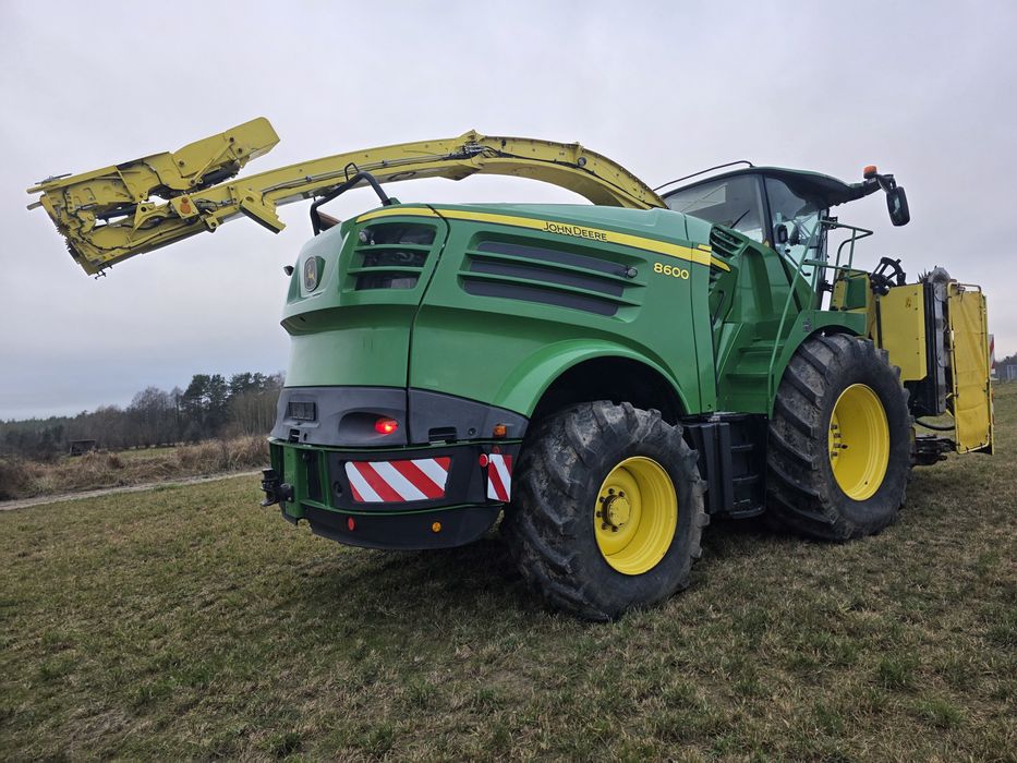 Sieczkarnia John Deere 8600i 4x4 2017r/ Claas Jaguar/New Holland FR