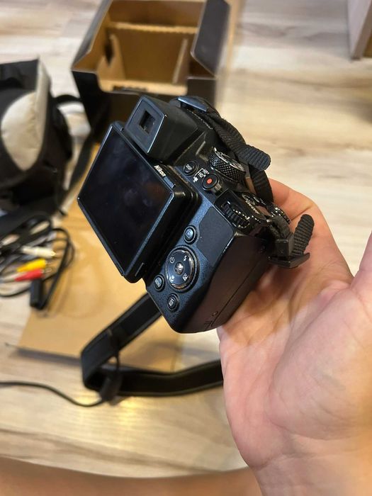 Aparat Nikon CoolPIX P500