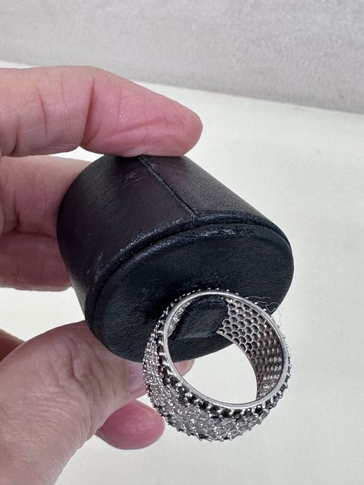 Каблучка - біжутерія з фіанітами