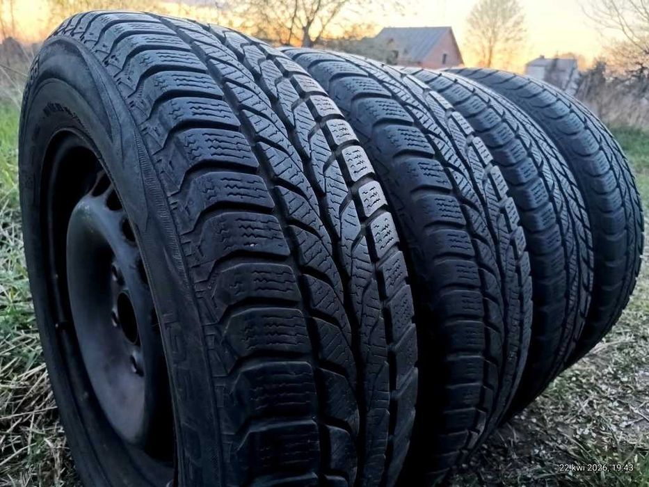 KOŁA ZIMA-15"5x112Ø57 AUDI-A3-A4-A6-TT VW-Passat-Golf5-6-Jetta-Caddy-Turan SKODA-Superb-Octavia2-Yeti SEAT-Toledo3-Altea-Leon Opony 195/65/15 UNIROYAL