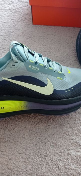 Nike Vomero 18 Gore-tex roz.43