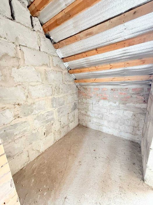 Продаж будинку.Крушинка.Київська область.Біля озера.10 соток.