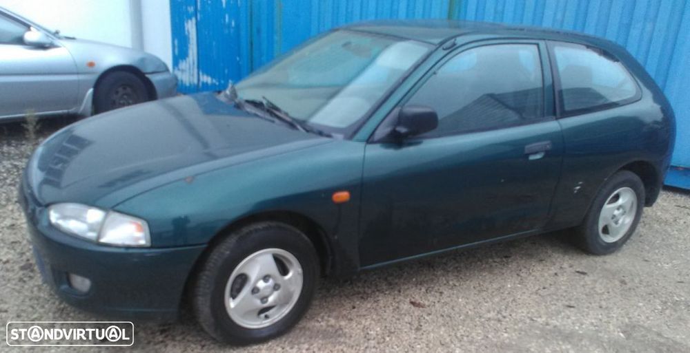 Mitsubishi colt GLX 1.3 de 1998 para peças