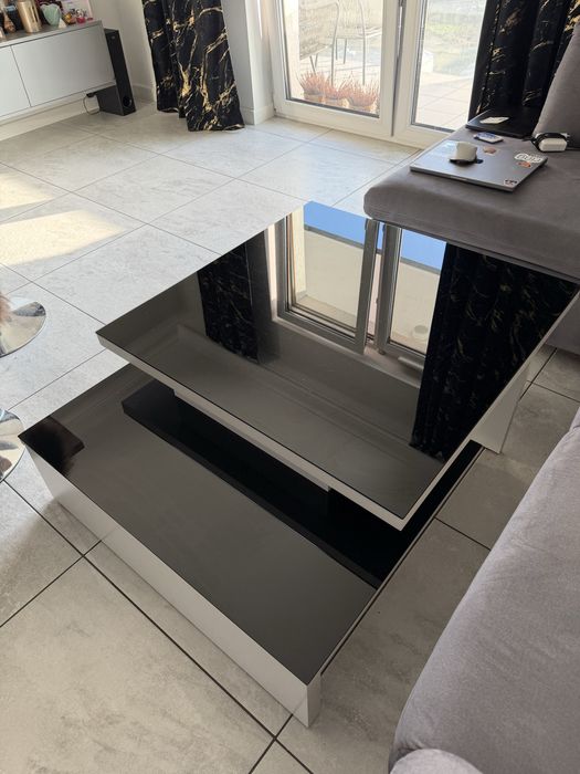 Stolik kawowy rozkładany szklany  85x85