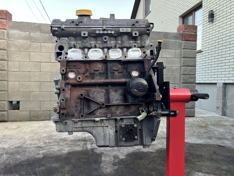 Двигун z18xe opel vectra signum astra zafira.опель вектра зефіра