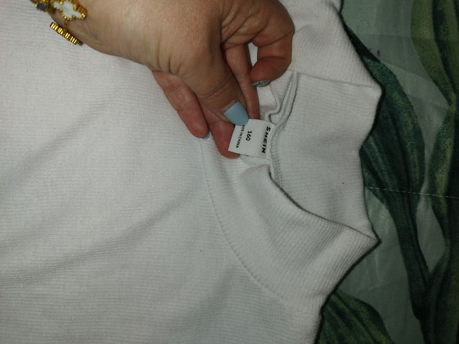 Duas camisolas gola alta 13-14 anos