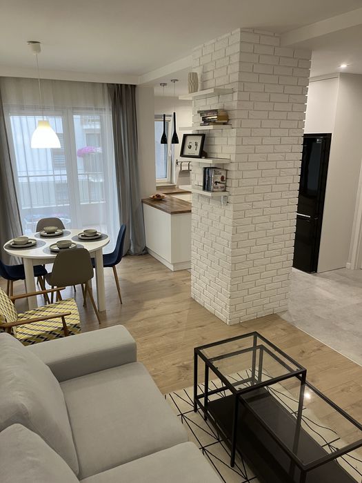 Nowoczesne 2-pokojowe mieszkanie 48 m² z balkonem | Olsztyn, ul. Dorantta | Garaż | Wynajem okazjonalny