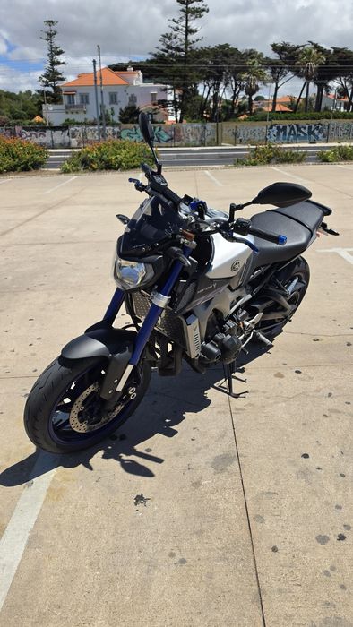 Yamaha MT09 Race blu - 2015